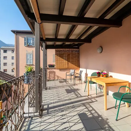 Lägenhet Gerbett With Terrace By Wonderful Italy Como