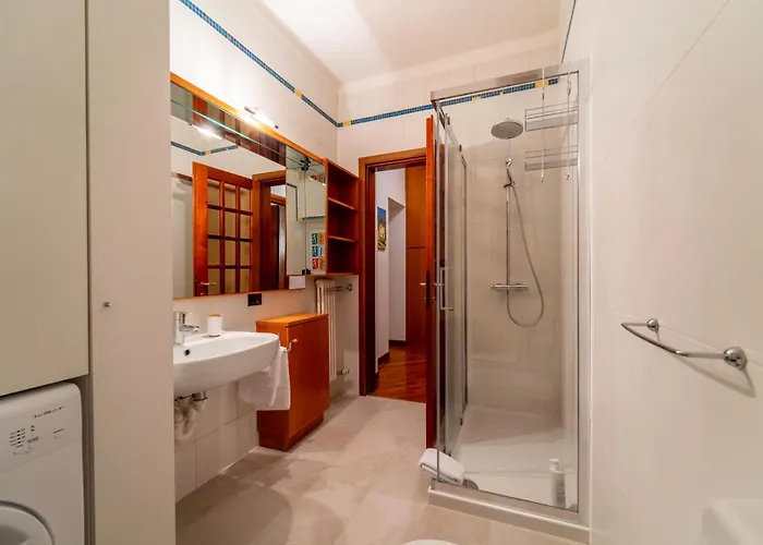 Gerbett With Terrace By Wonderful Italy Apartamento Como