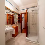 Gerbett With Terrace By Wonderful Italy Apartamento Como