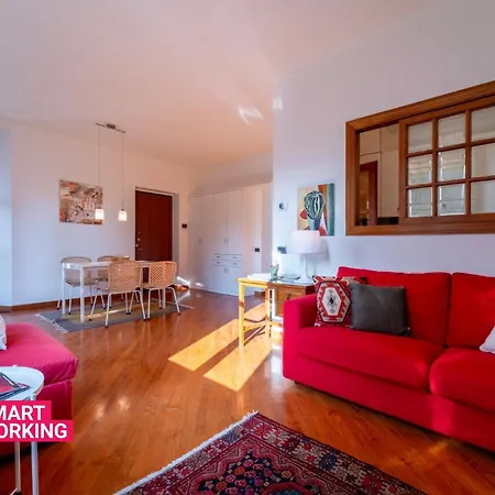 Gerbett With Terrace By Wonderful Italy Como