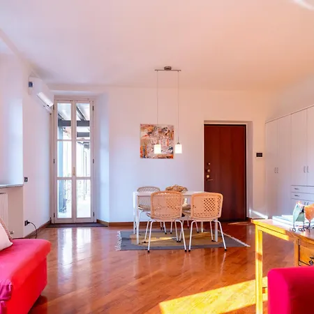 Gerbett With Terrace By Wonderful Italy Apartamento *