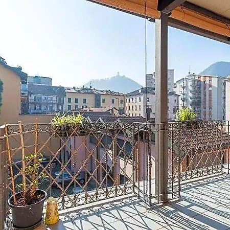 Gerbett With Terrace By Wonderful Italy Apartment