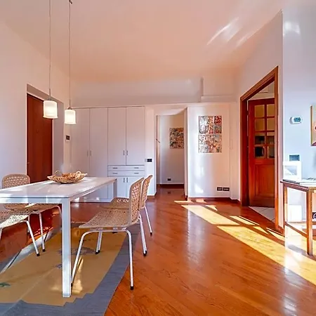Gerbett With Terrace By Wonderful Italy Apartment Como