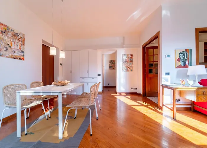 Gerbett With Terrace By Wonderful Italy Como