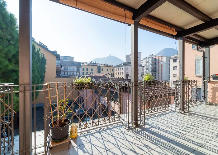 Lejlighed Gerbett With Terrace By Wonderful Italy *