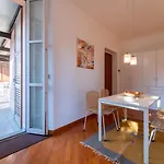 アパート Gerbett With Terrace By Wonderful Italy